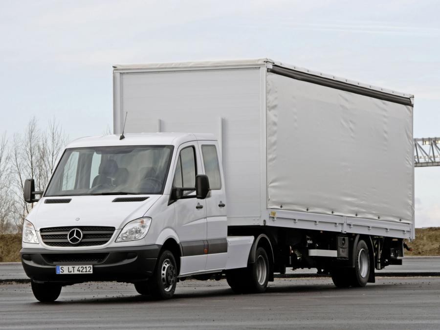  Mercedes-Benz Sprinter Double Cab Tractor 2006 года  (фото 5 из 5)